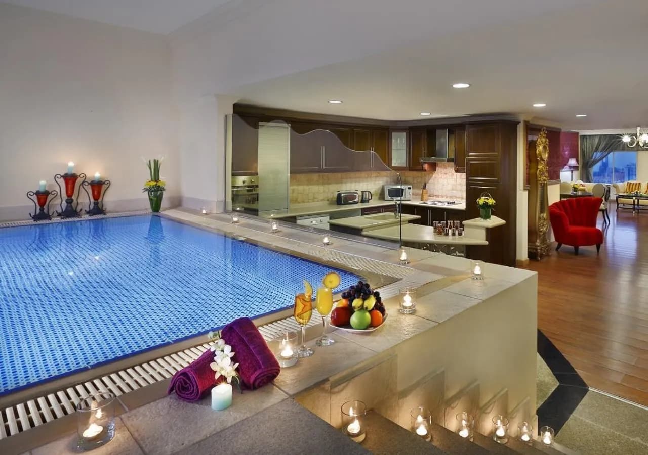 Al Safir Hotel & Tower 4
