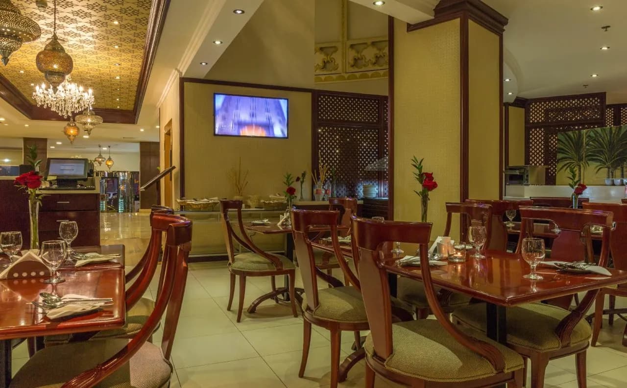 Al Safir Hotel & Tower 5