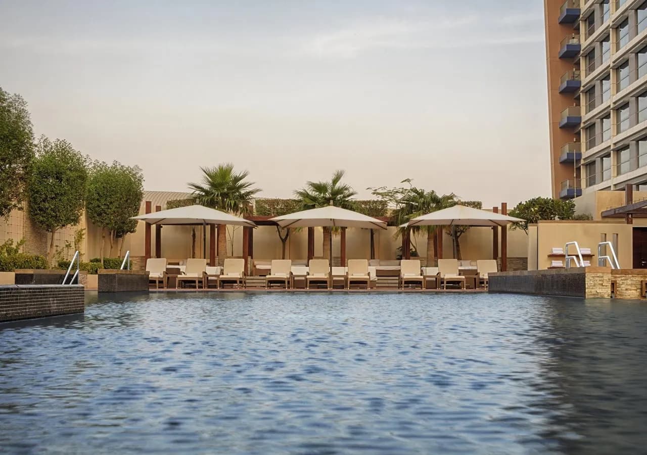 The Westin City Centre Bahrain 4