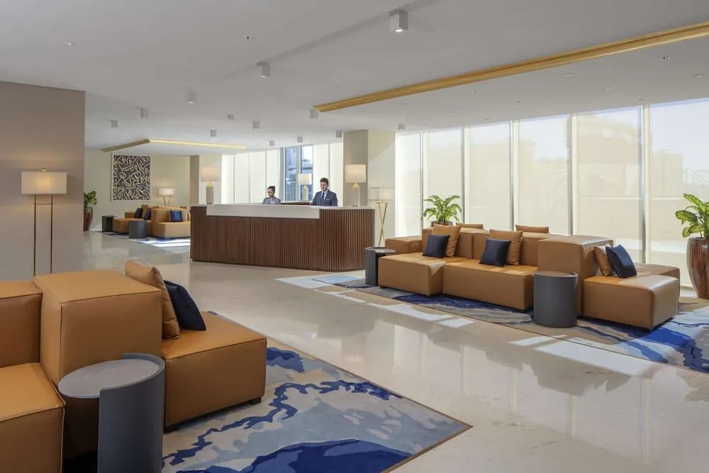 Avani + Palm View Dubai Hotel & Suites 4