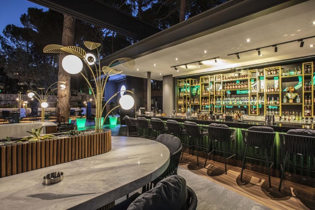 Unique Life Style Hotel 4