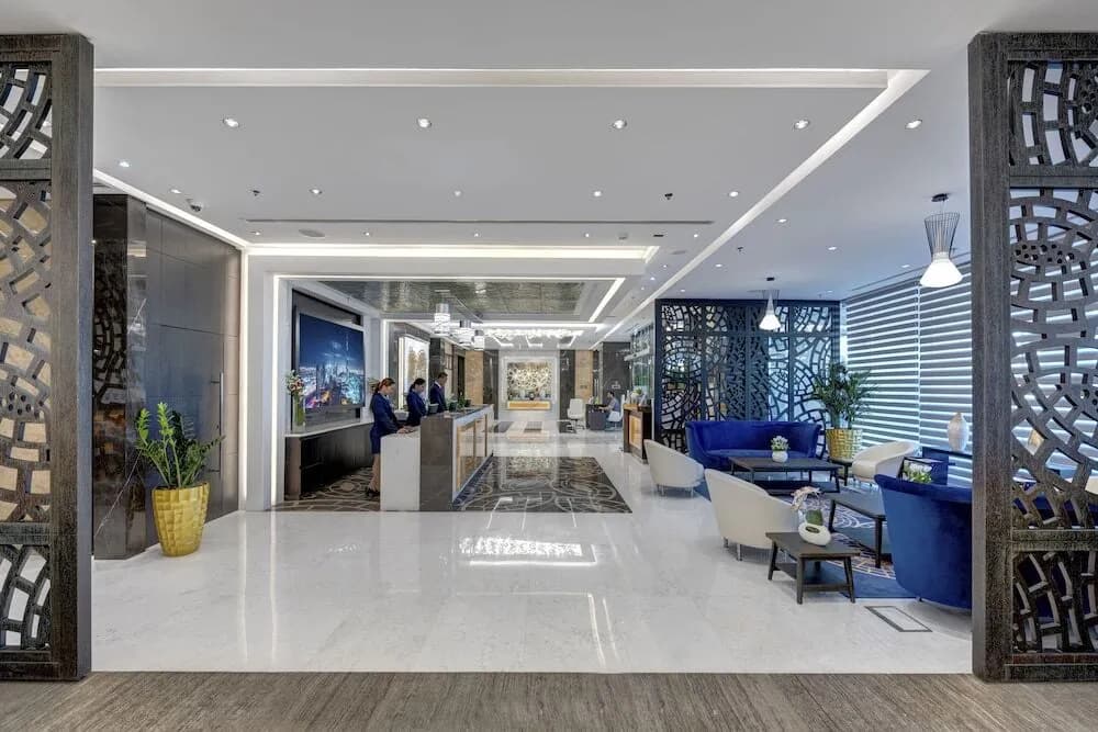 Royal Continental Suites 4