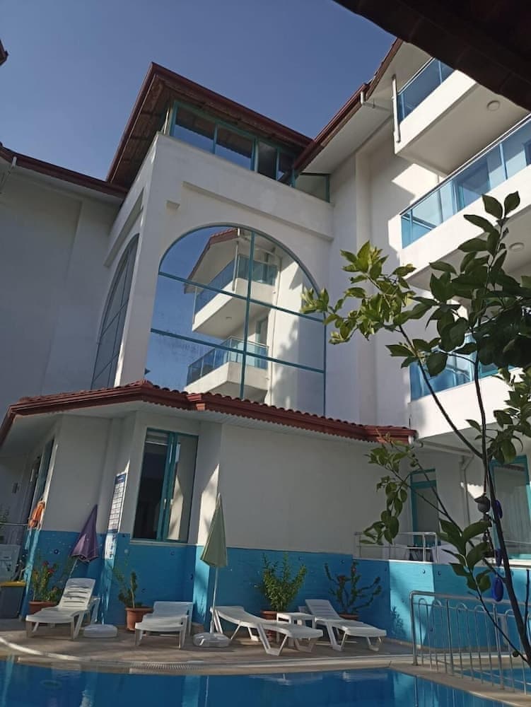 Wonder Life Hotel 4