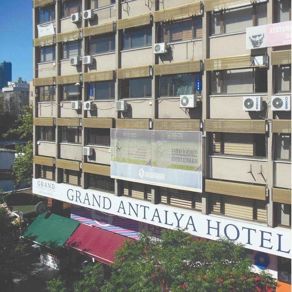 Grand Antalya Hotel 2