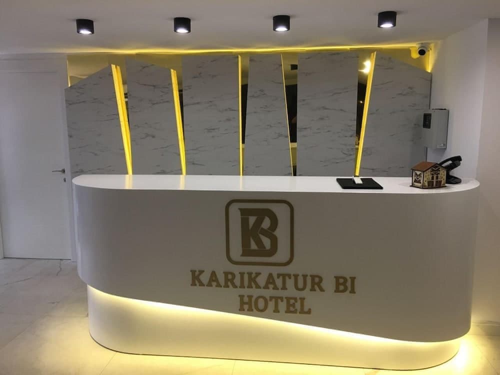 Karikatur Bi Hotel 4