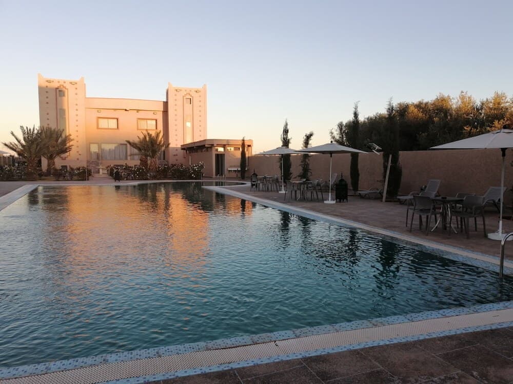 Hotel Oasis Palace 3
