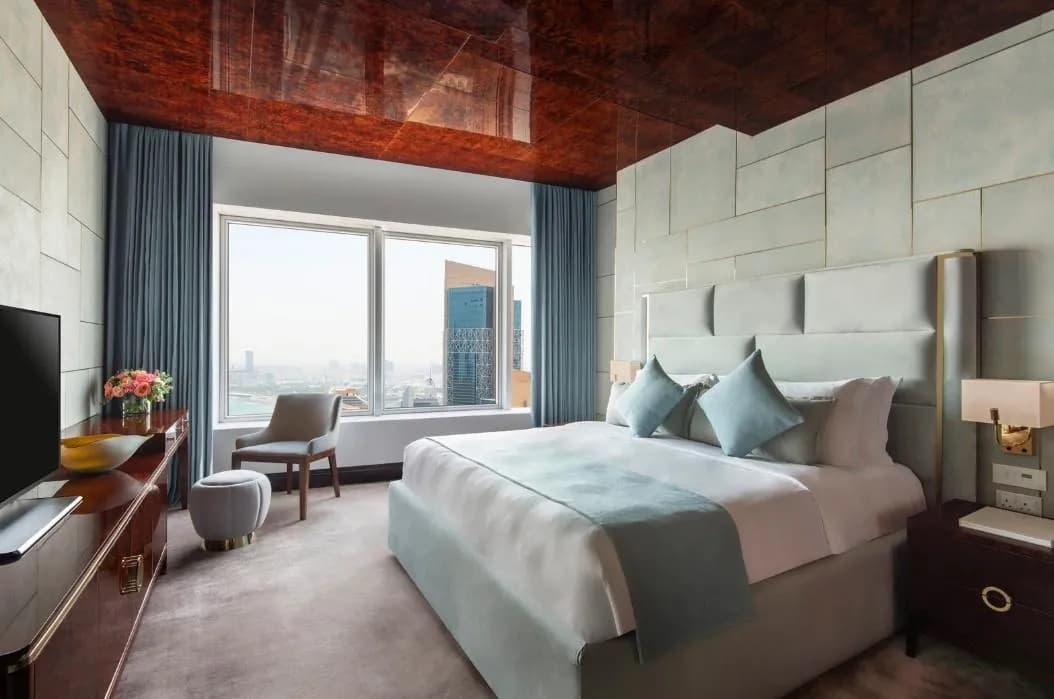 The Bentley Luxury Hotel And Suites 4