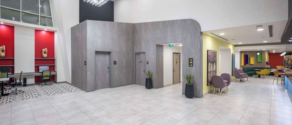 Hampton by Hilton Doha Old Town 5