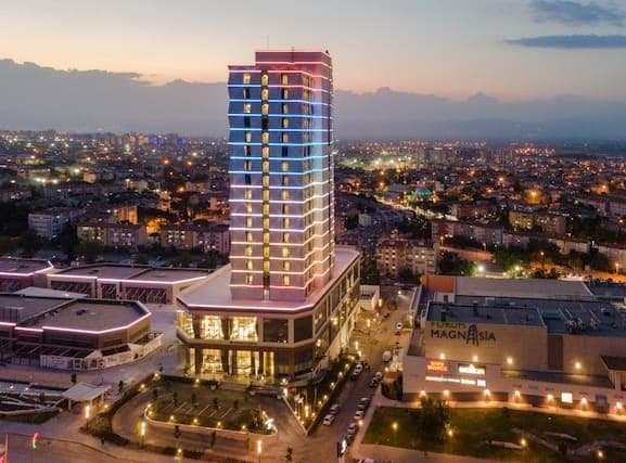 DoubleTree by Hilton Manisa 2