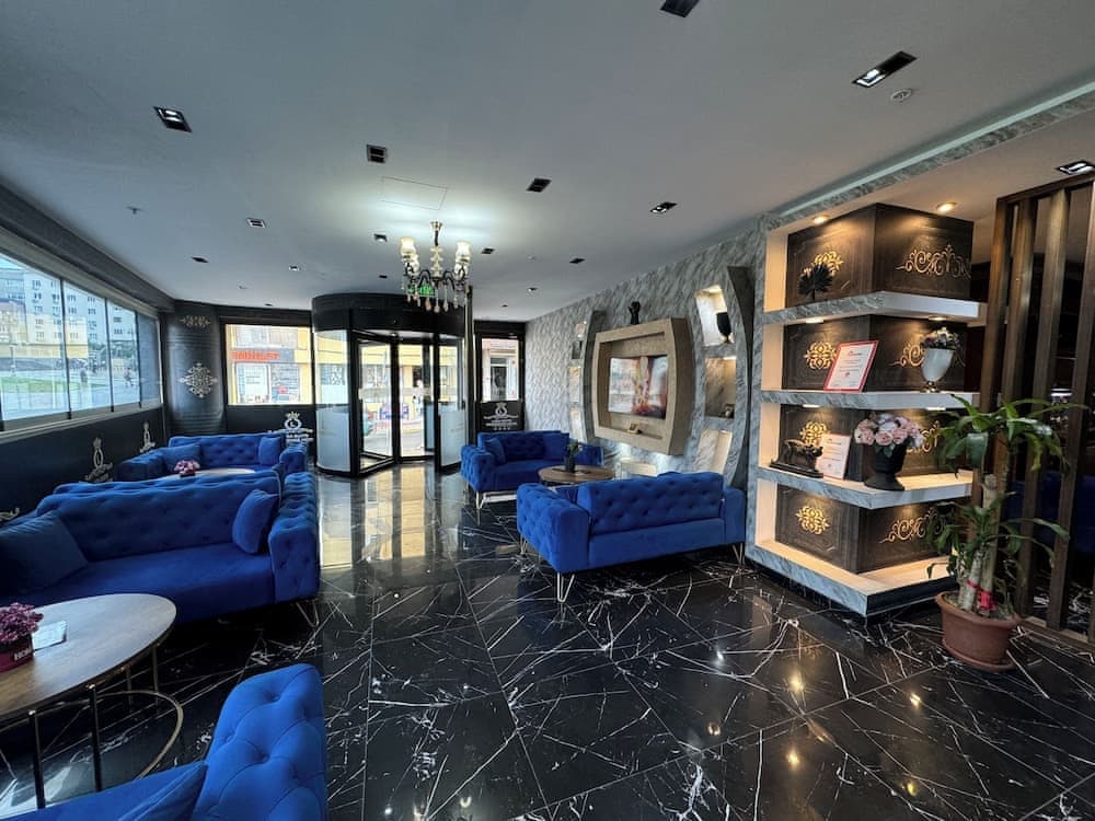 Grand Lara Hotel & Apartments 4