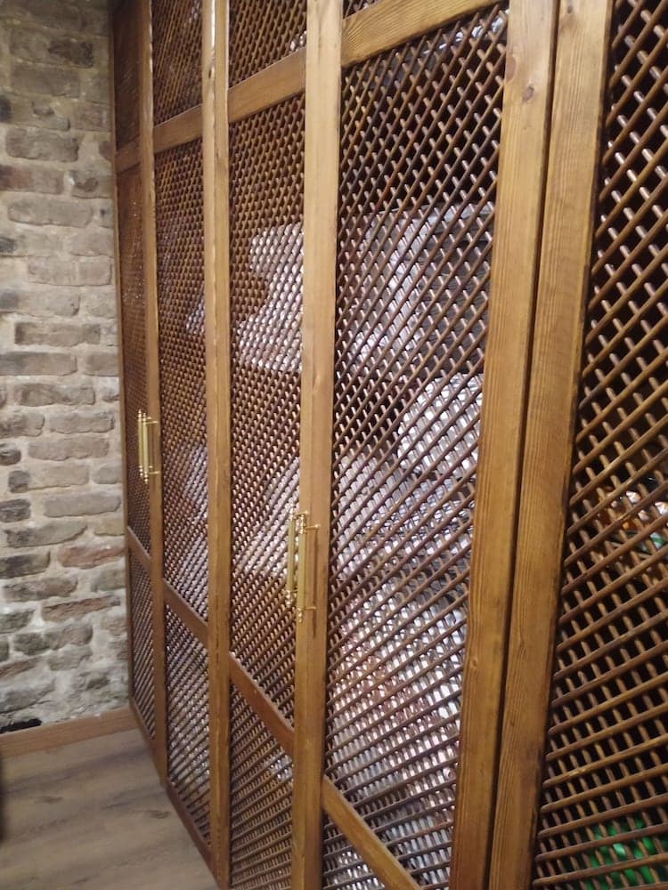 Guest Hotel 5