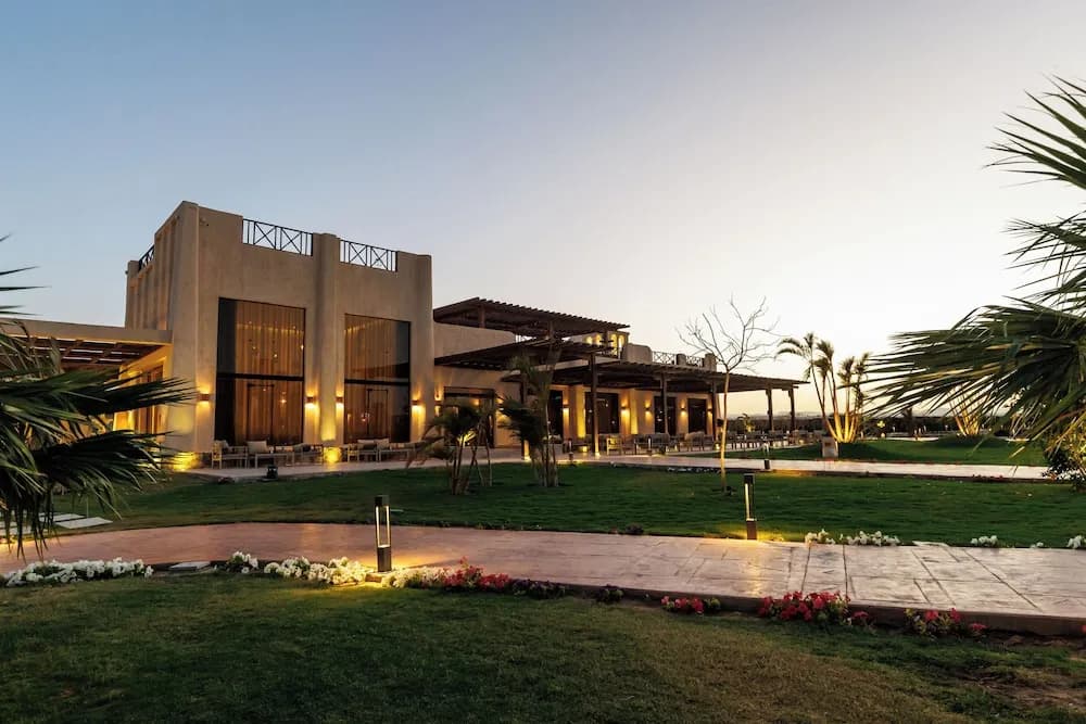 True Beach Resort 5
