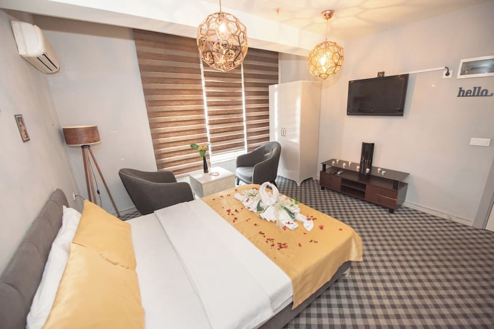 Palvan Hotel