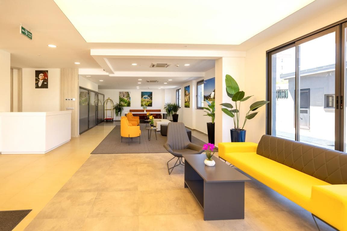 First Joy Hotel 4
