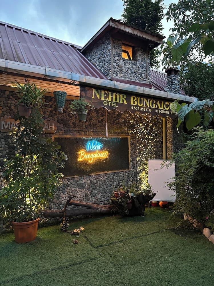 Nehir Bungalows