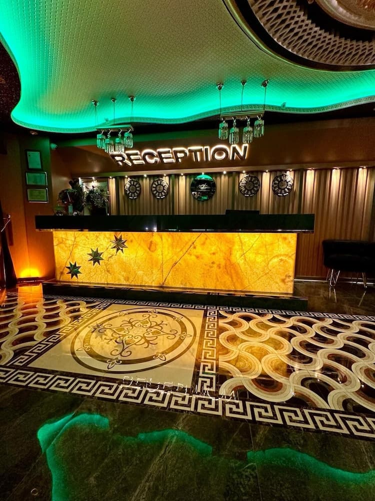 Can Adalya Palace Hotel