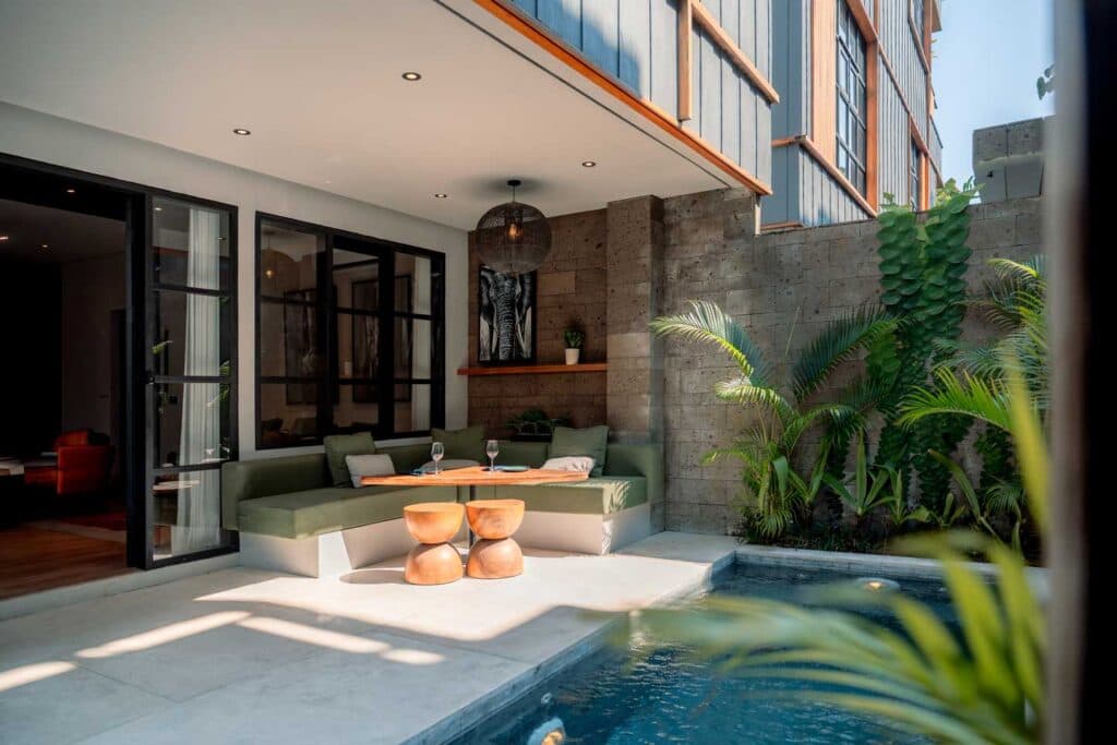 Secana Beachtown 4