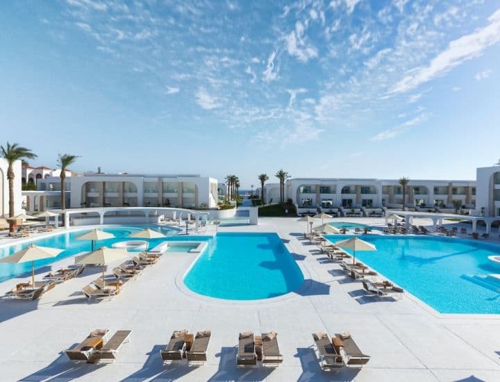 Posh Club by SUNRISE White Hills 3