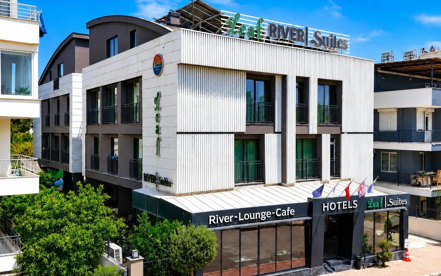 Leaf River Suites
