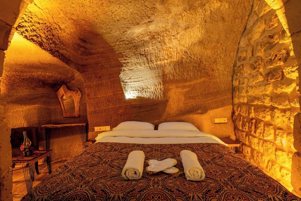 Snora Cave Hotel 5