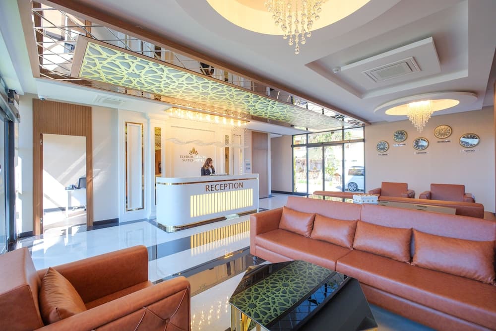 Elysium Deluxe Suites 2