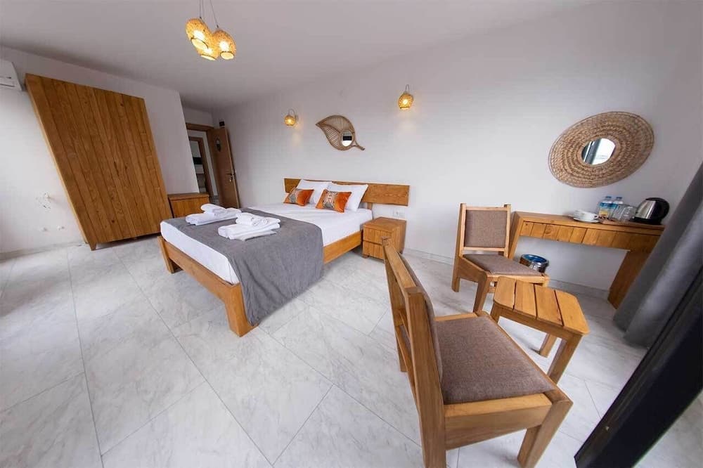 Foca Kybele Hotel 5