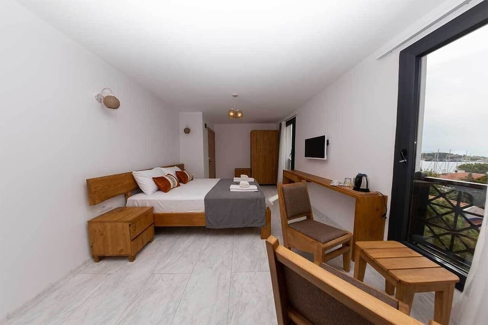 Foca Kybele Hotel 2