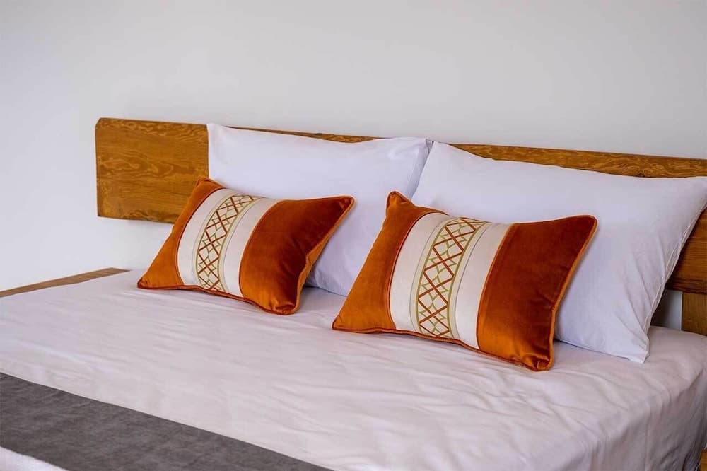 Foca Kybele Hotel 4
