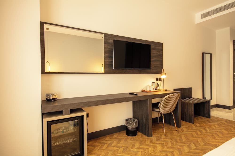 V Center Hotel 5