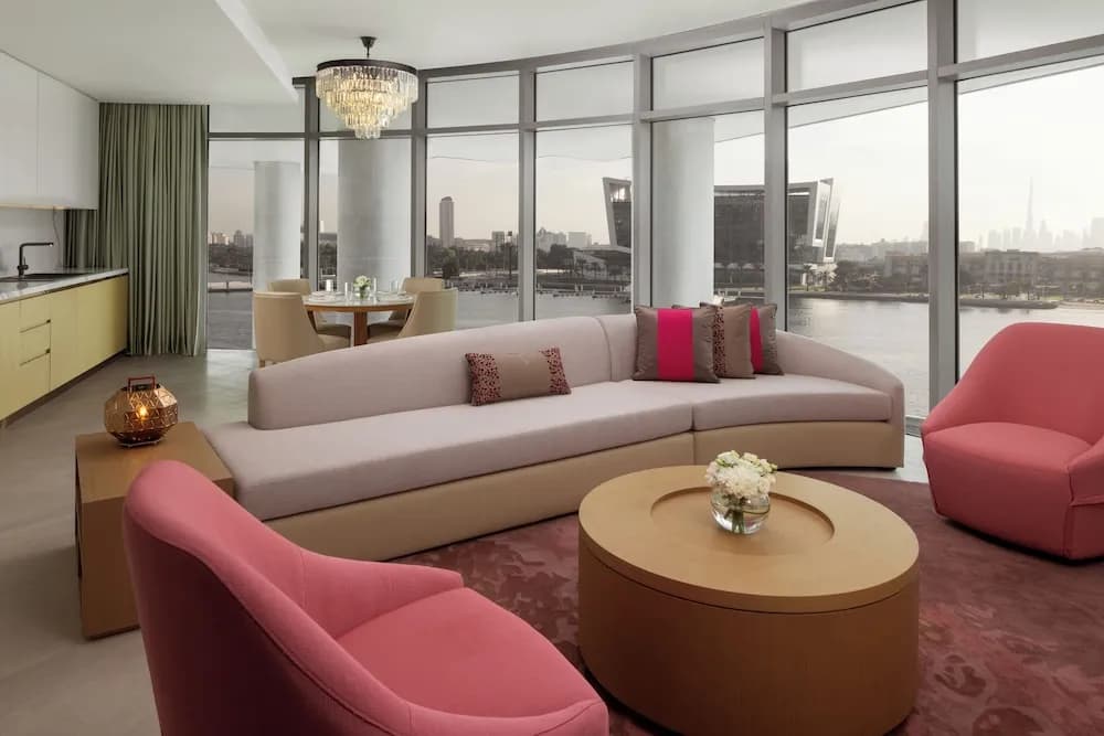 Hilton Dubai Creek Residences 5