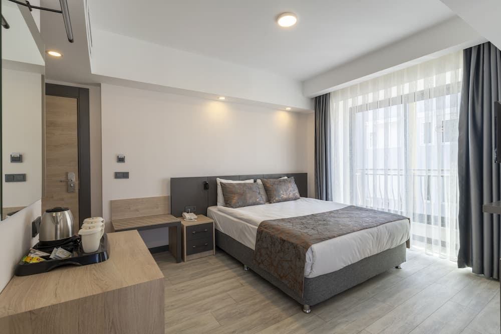 Irenic Hotel 4
