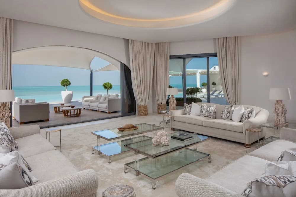 Anantara Retreat Santorini Abu Dhabi 2