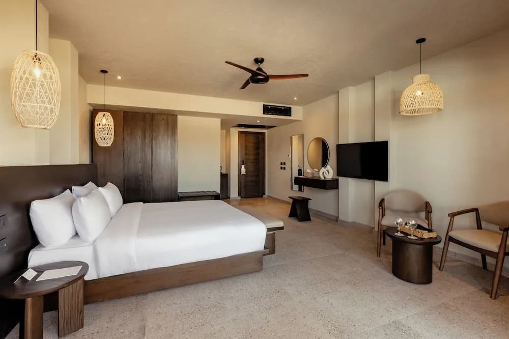 Sentido Naga Bay 5