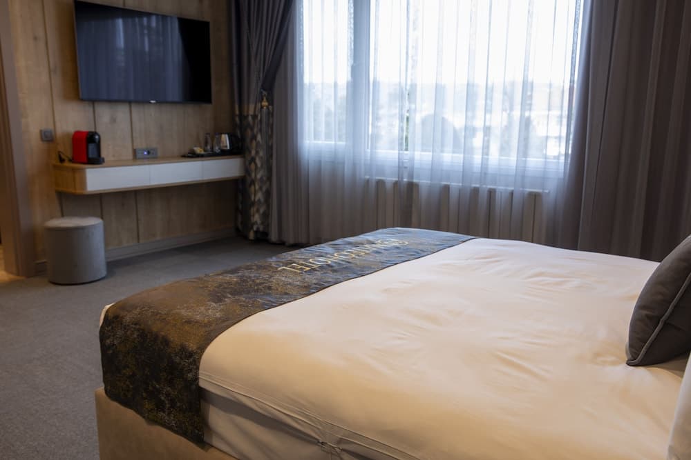 Mateo Hotel 4