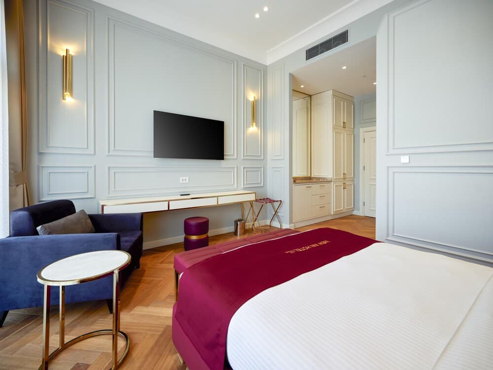 NEW INN HOTEL Old Town 5