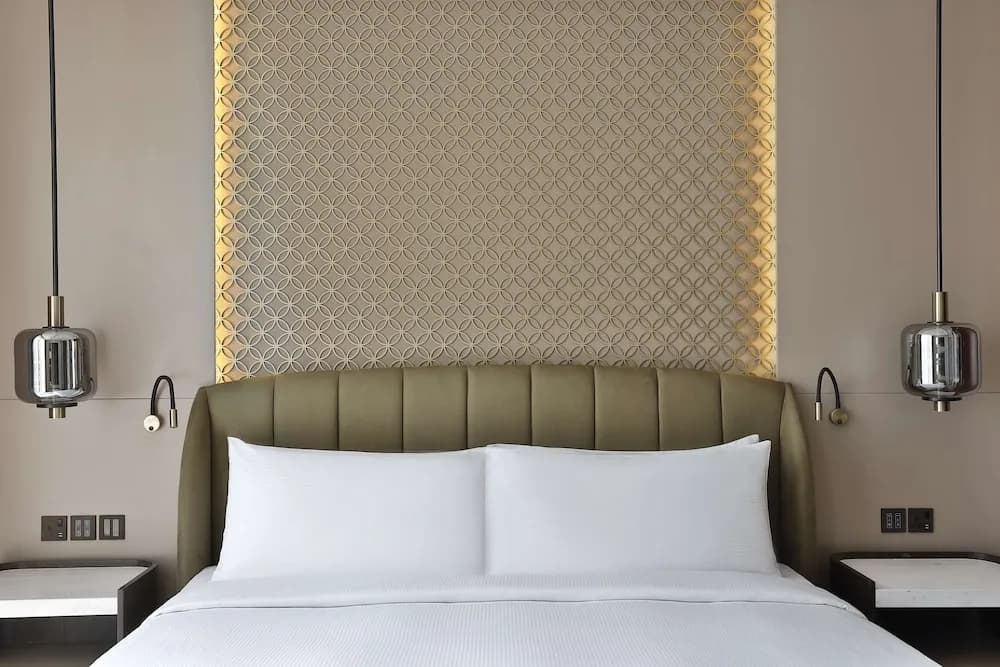 Embassy Suites by Hilton Dubai Business Bay 5