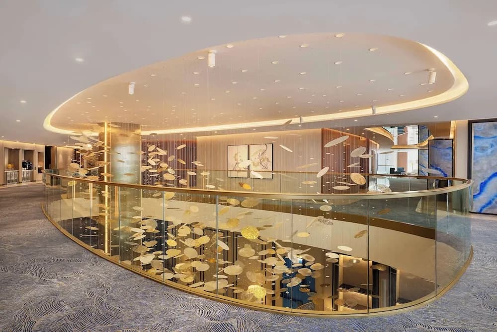 Embassy Suites by Hilton Dubai Business Bay 2