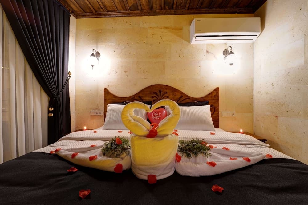 Enjoy Stone Hotel 4