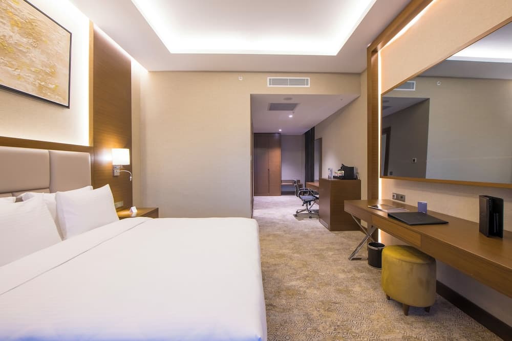 Crowne Plaza Yalova 3