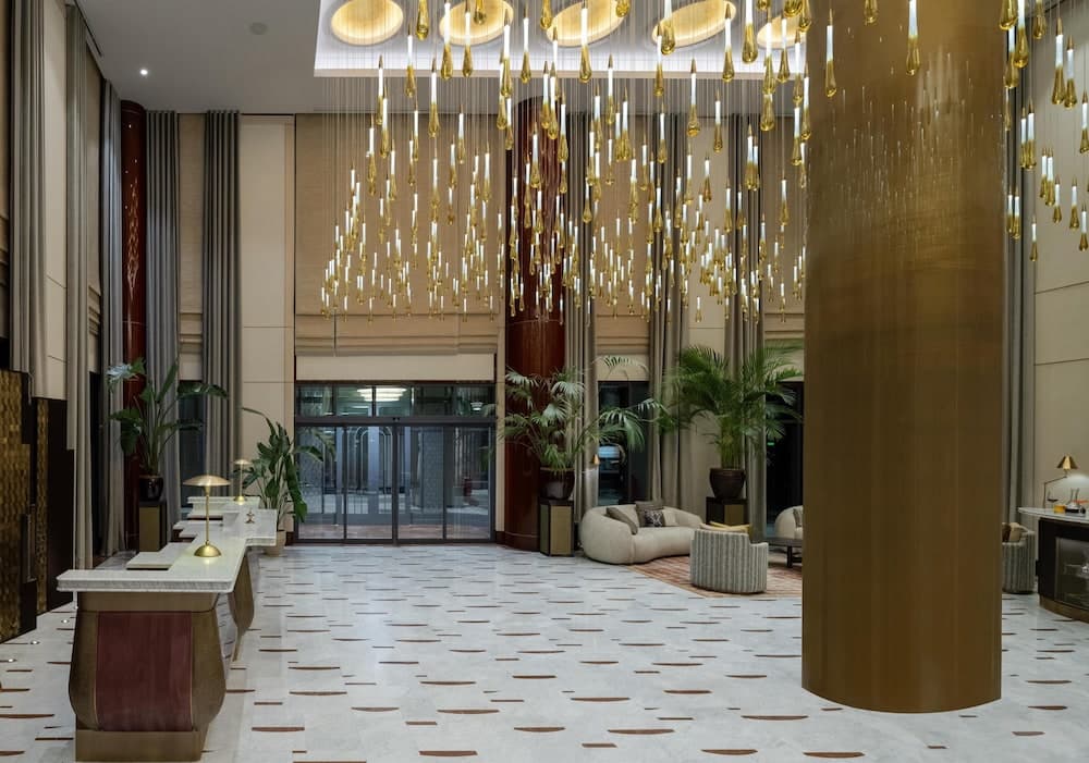 Altunizade Suites Istanbul Curio Collection by Hilton 4