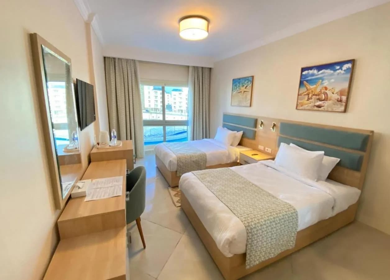 Azur One Eleven Hotel 4