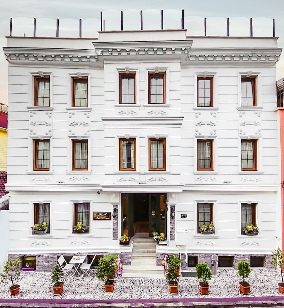 Maritime Boutique Hotel