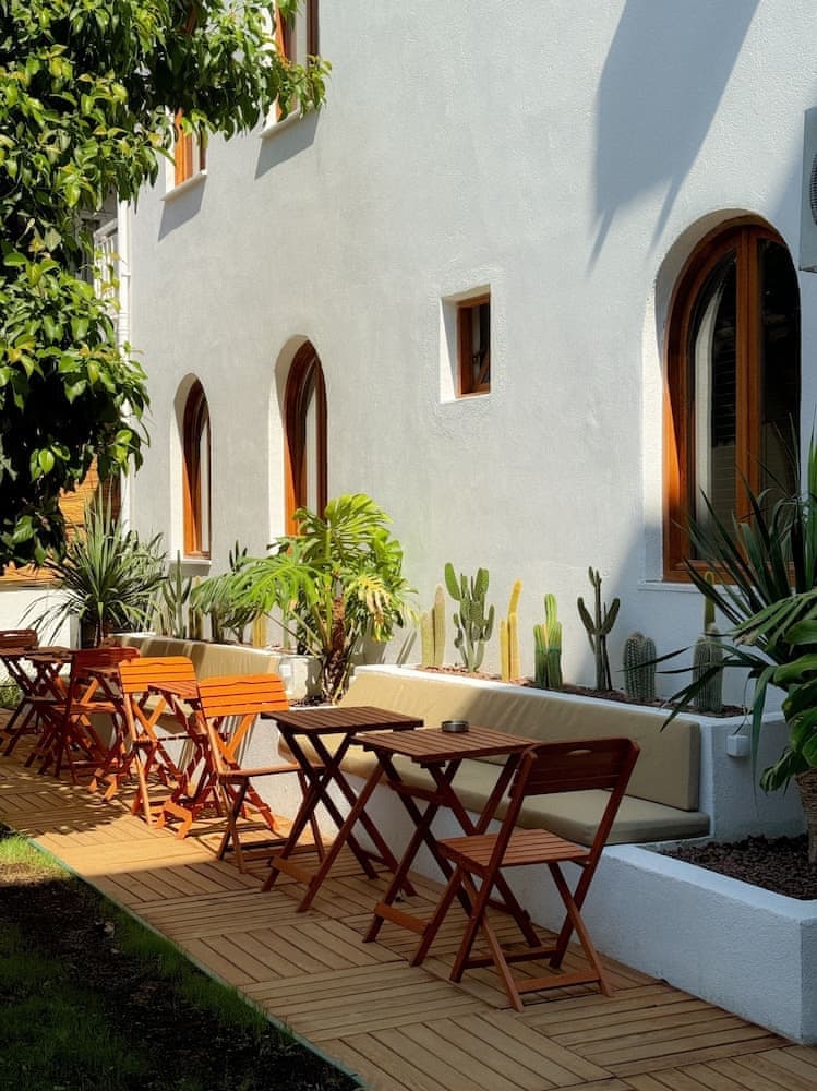 Nephos Beach Hotel