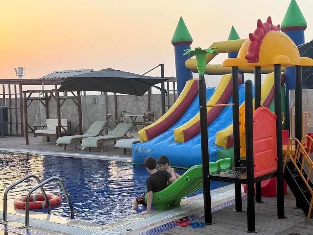 Abraj INN Royal 3