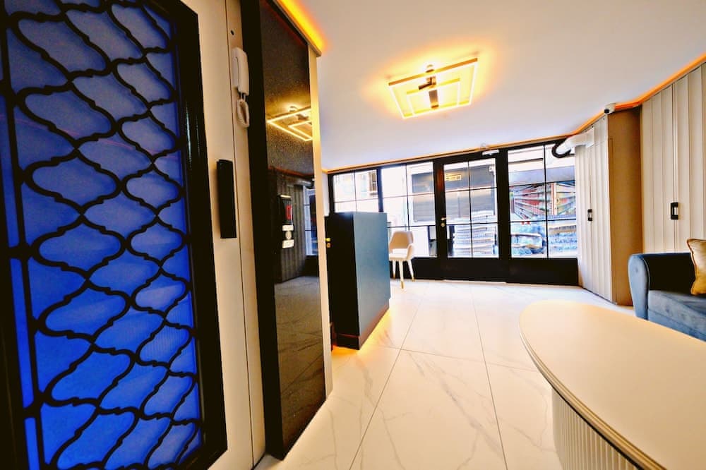 The Saint Otel 4