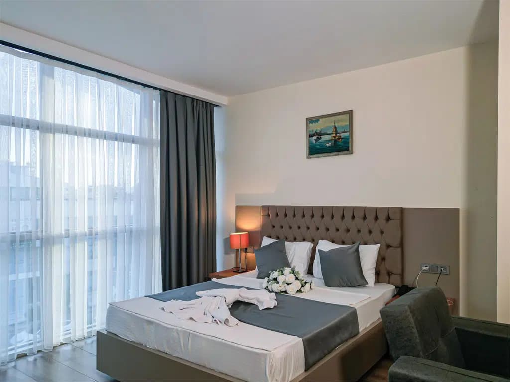 Lara Street Hotel 3