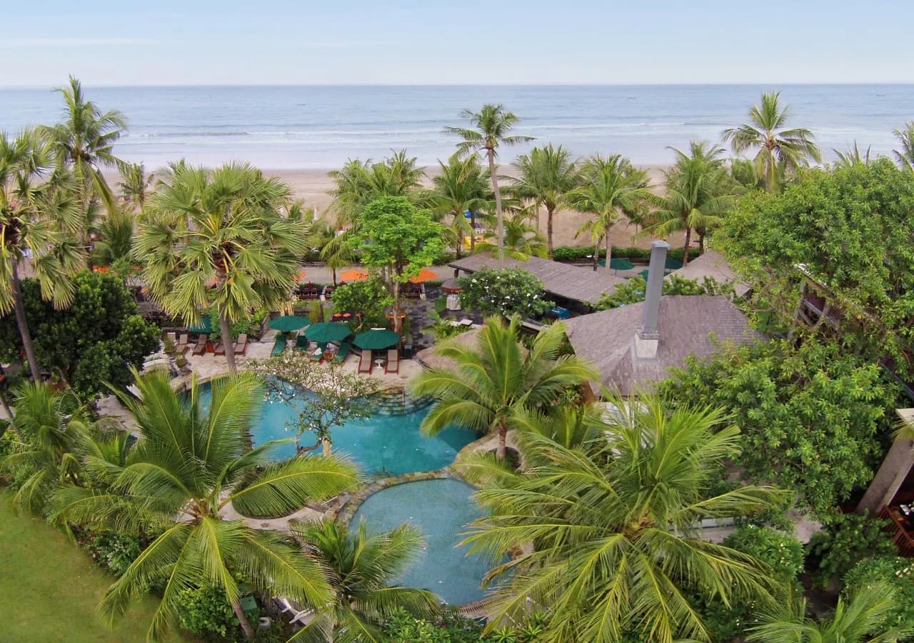 Legian Beach Hotel