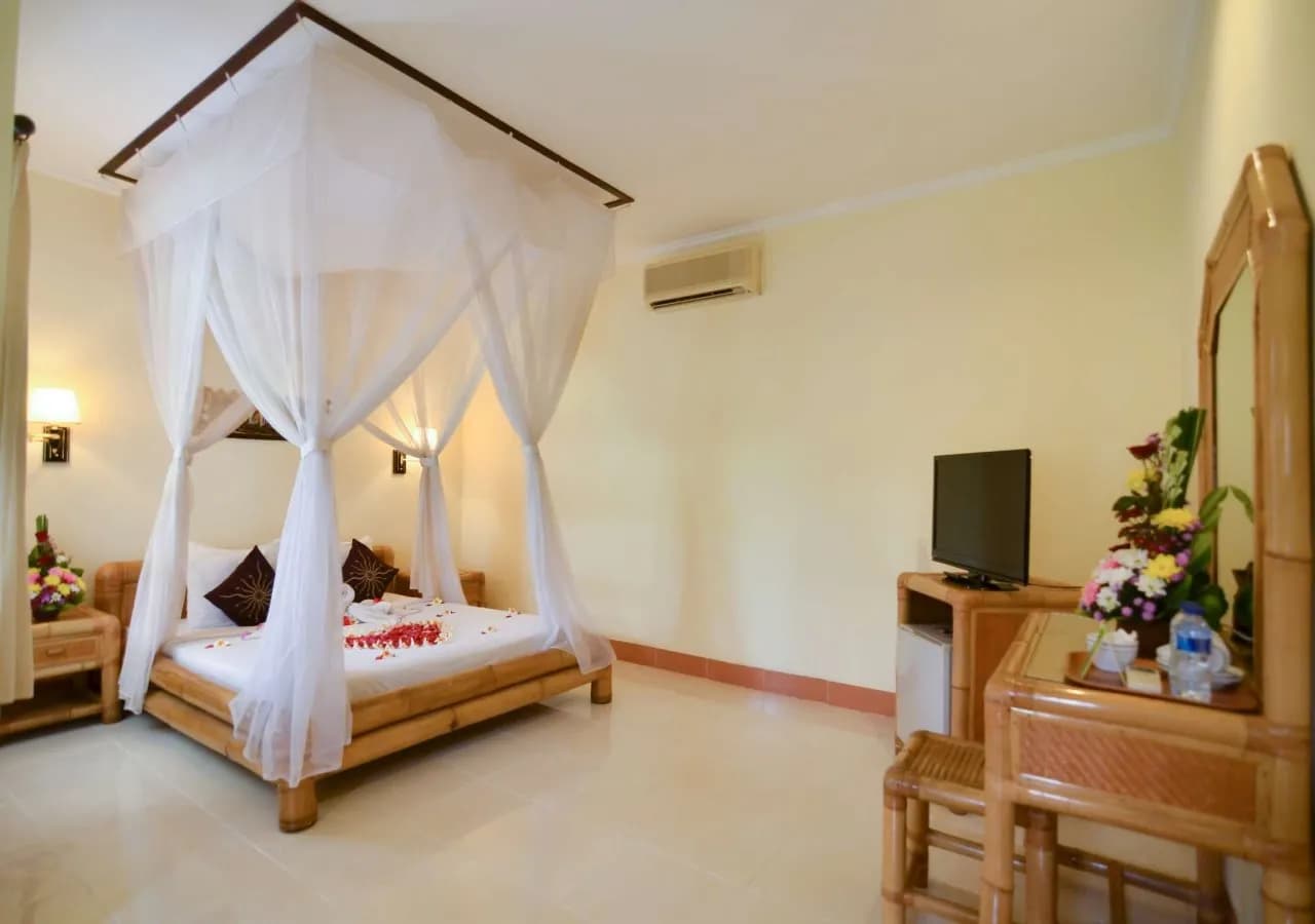 Aneka Lovina Villas & Spa 4
