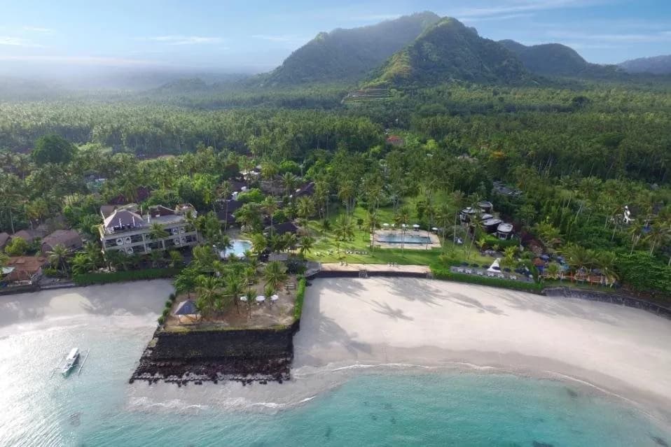 Candi Beach Resort & Spa