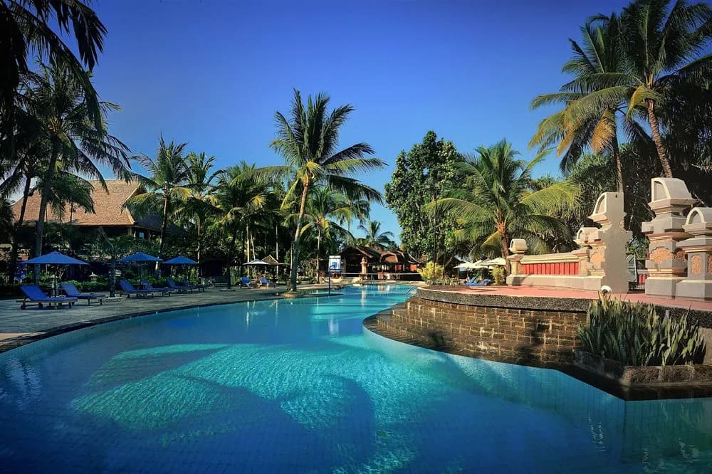 The Jayakarta Lombok Beach Resort & Spa 4